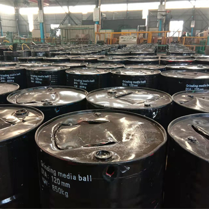 Dövme topları taşlama