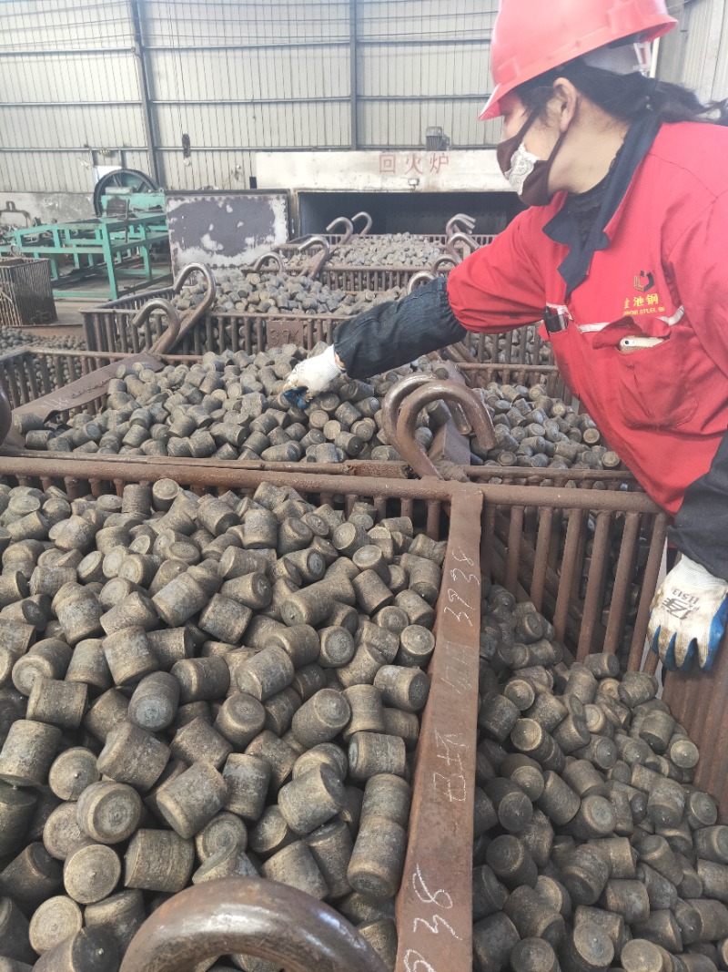 1740723342215275.jpg 166057087715850.jpg